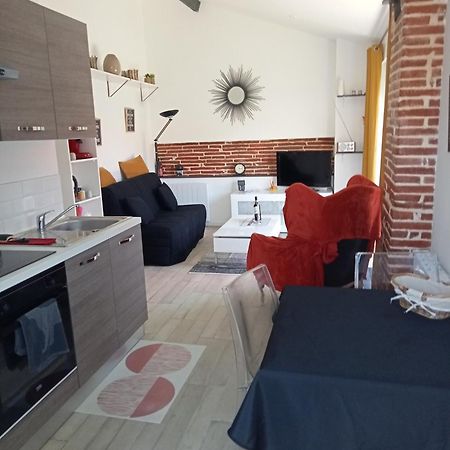 Gite De Pham Belberaud Exteriör bild