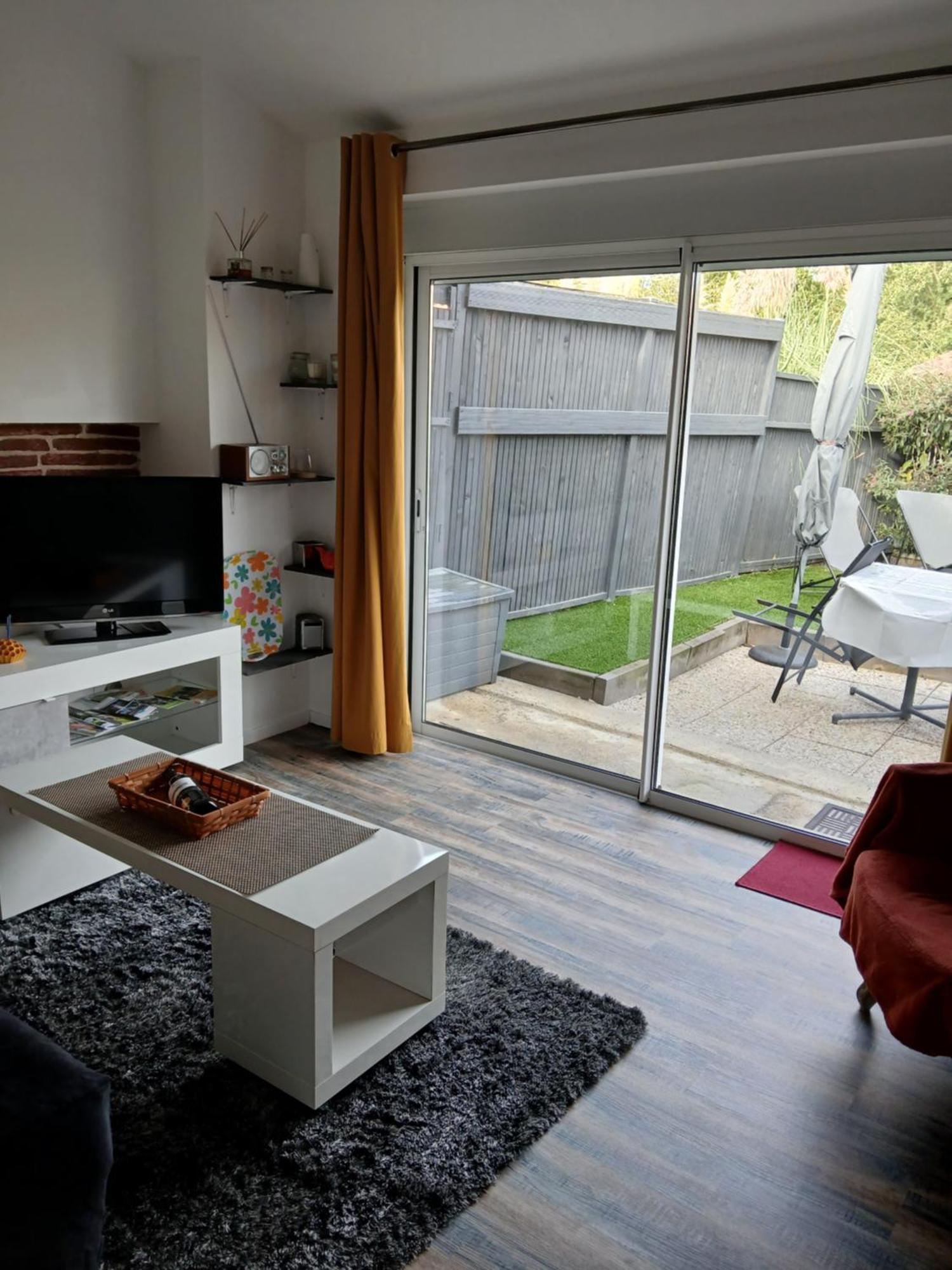 Gite De Pham Belberaud Exteriör bild